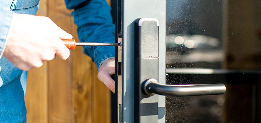 Aluminium Door Lock Replacement in Alameda, California
